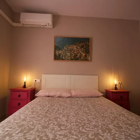 Quemada Apartment *